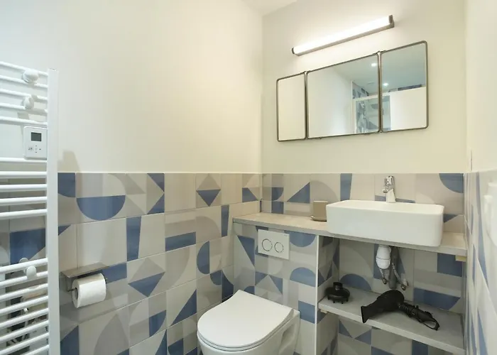 Rent A - Aparts Cadet باريس