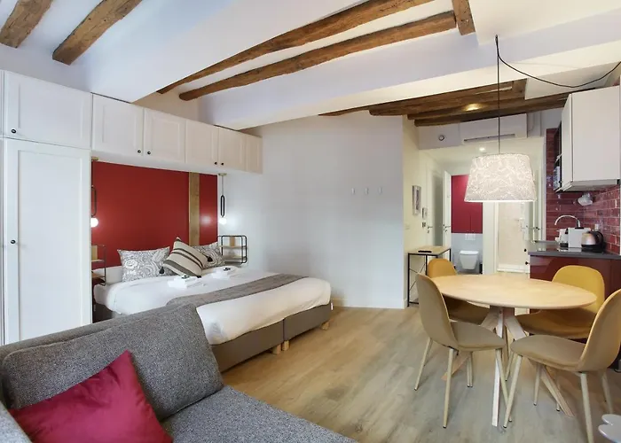 Rent A - Aparts Cadet شقة باريس