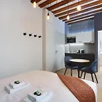 Rent A - Aparts Cadet Apartament Paryż